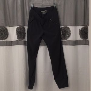 Athleta straight leg crop pants